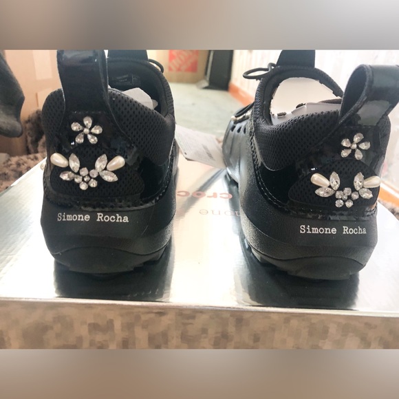 Simone Rocha x Crocs Quick Trail - Picture 14 of 16